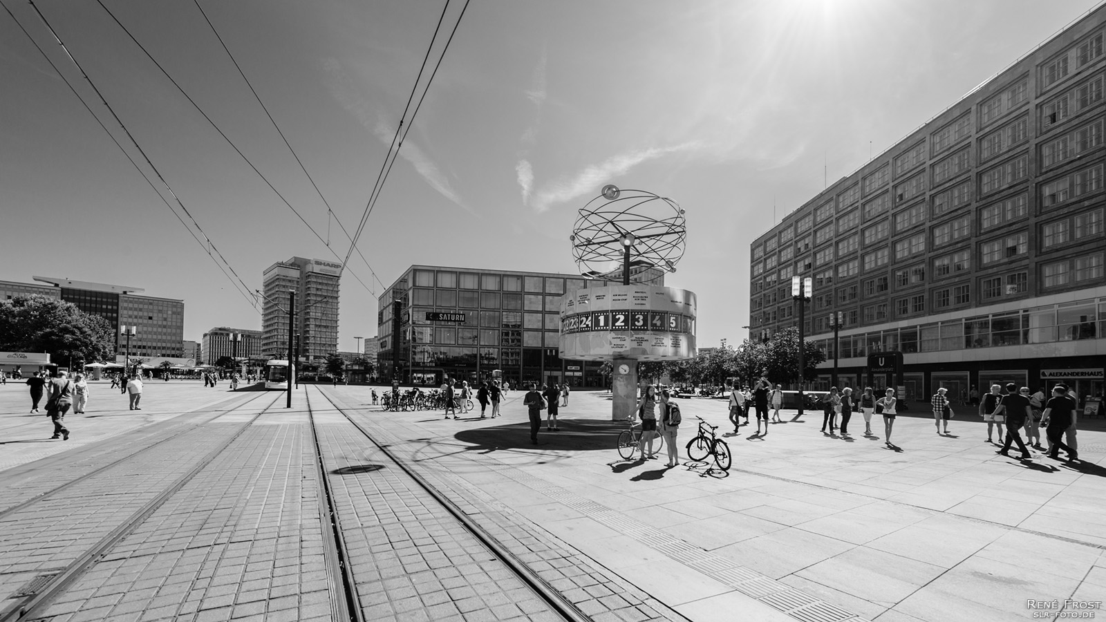 Alexanderplatz mit Weltzeituhr - 6771