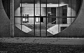 Marie-Elisabeth-Lüders-Haus, Nachtaufnahme, Winter 2010