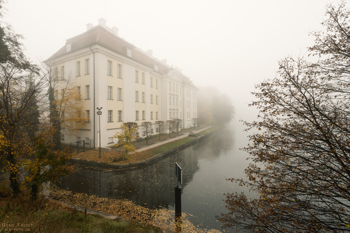 Schloß Köpenick im Nebel